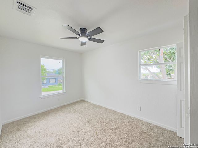375 W Faust, New Braunfels, TX 78130