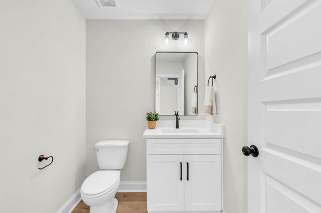 965 Palmyra Rd, Clarksville, TN 37040