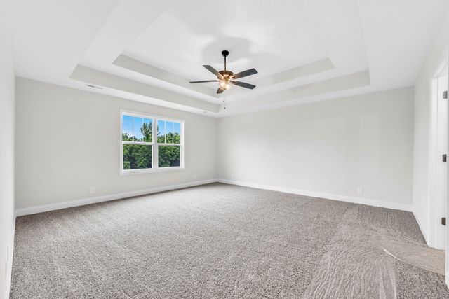 965 Palmyra Rd, Clarksville, TN 37040