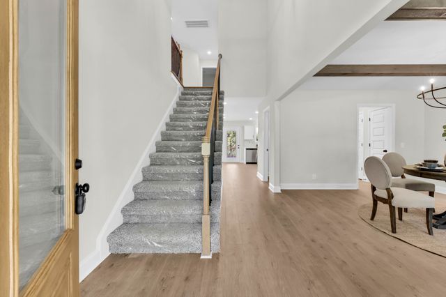 965 Palmyra Rd, Clarksville, TN 37040