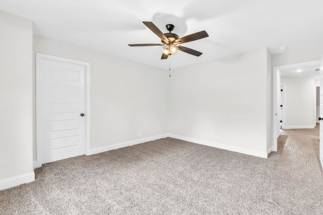 965 Palmyra Rd, Clarksville, TN 37040