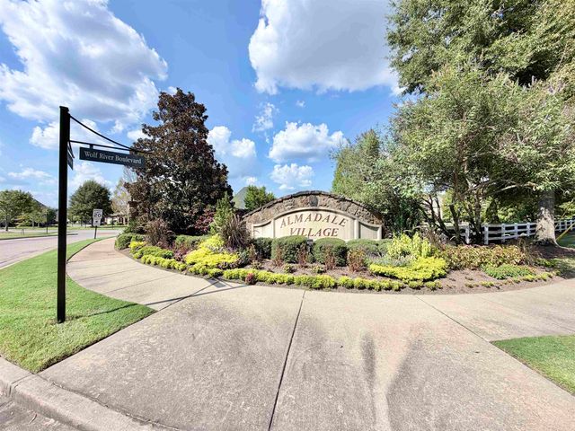 1886 WYCLIFFE BLVD, Collierville, TN 38017
