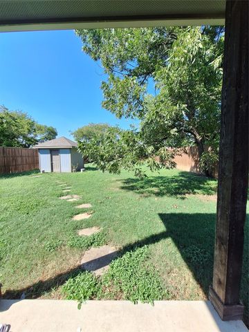 4107 Canada Drive, Dallas, TX 75212