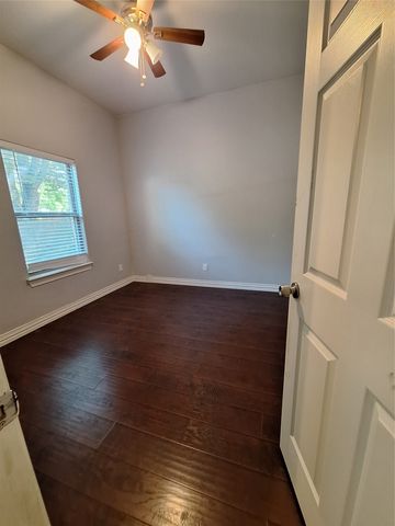 4107 Canada Drive, Dallas, TX 75212