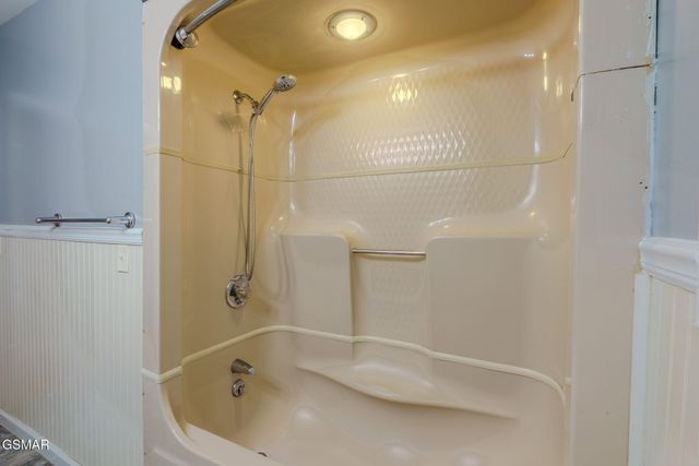 2528 & 2618 Shaler Lane, Knoxville, TN 37920