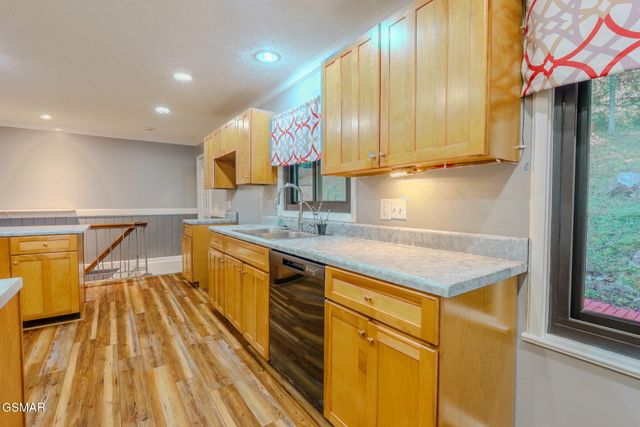 2528 & 2618 Shaler Lane, Knoxville, TN 37920