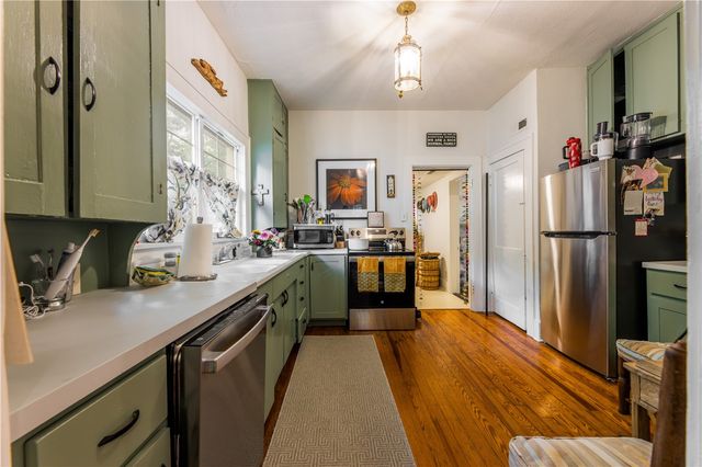 216 E Spring Street 1, 2, and 3, Fayetteville, AR 72701
