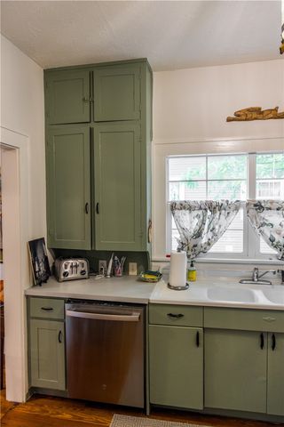 216 E Spring Street 1, 2, and 3, Fayetteville, AR 72701