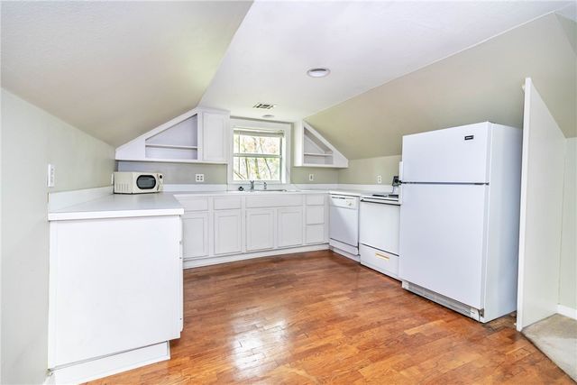 216 E Spring Street 1, 2, and 3, Fayetteville, AR 72701