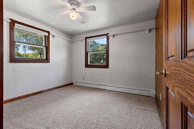 1675 KENNEDY DRIVE, Green Bay, WI 54304
