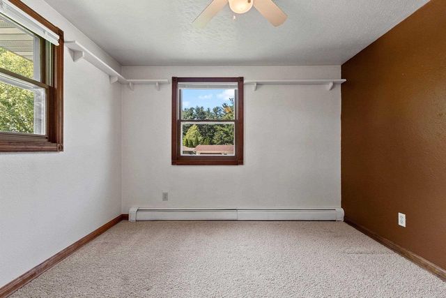 1675 KENNEDY DRIVE, Green Bay, WI 54304