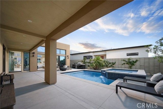 567 Flamingo Boulevard, Palm Springs, CA 92262