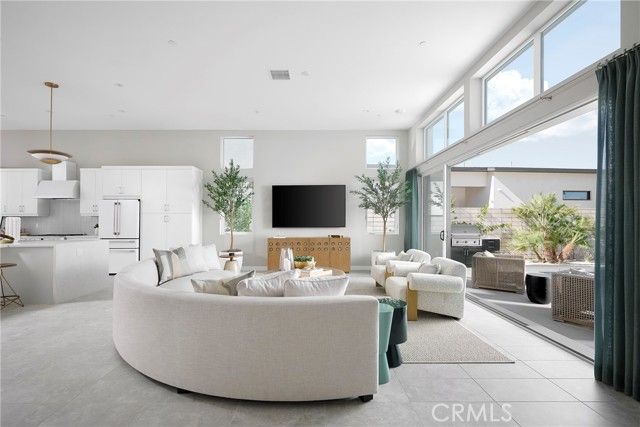 567 Flamingo Boulevard, Palm Springs, CA 92262