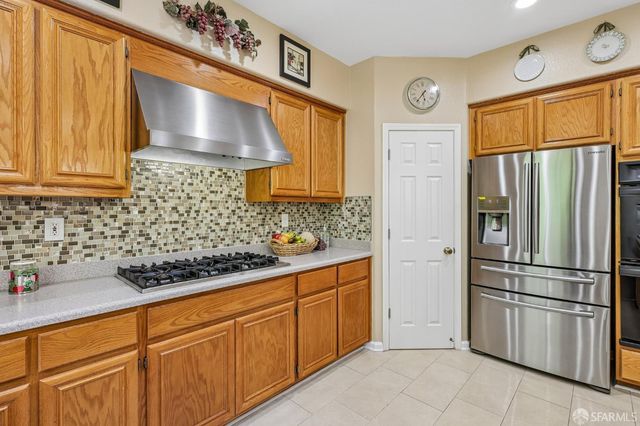 356 View Point Court, Pacifica, CA 94044