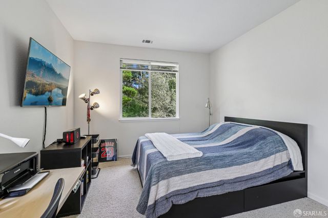 356 View Point Court, Pacifica, CA 94044