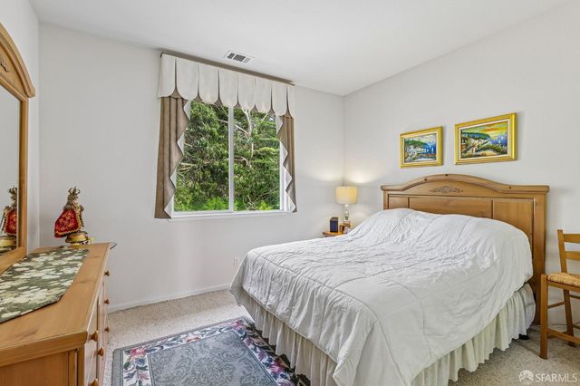 356 View Point Court, Pacifica, CA 94044