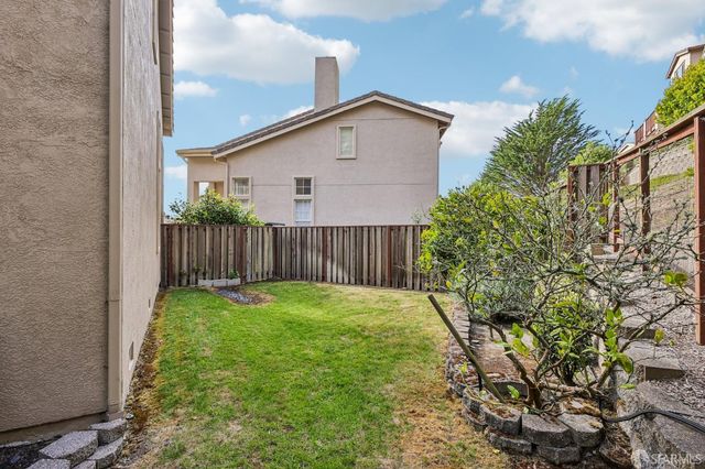 356 View Point Court, Pacifica, CA 94044
