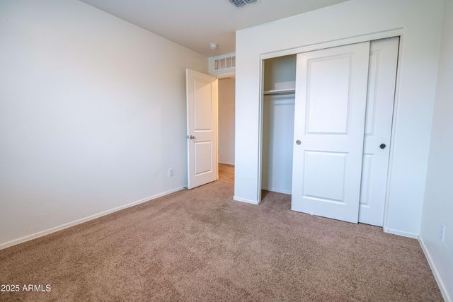 25437 W MAHONEY Avenue, Buckeye, AZ 85326