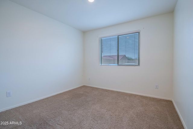 25437 W MAHONEY Avenue, Buckeye, AZ 85326