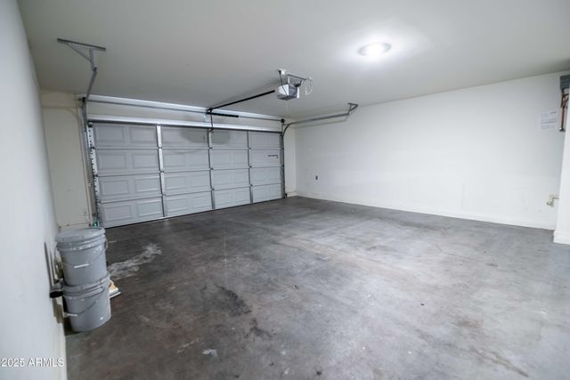 25437 W MAHONEY Avenue, Buckeye, AZ 85326