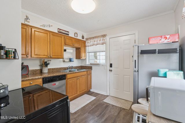 1500 Miller Street, Biloxi, MS 39530