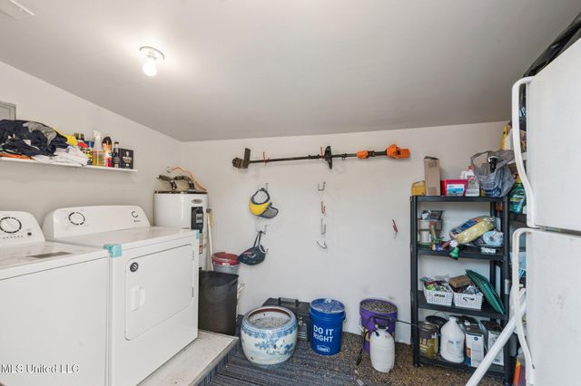 1500 Miller Street, Biloxi, MS 39530