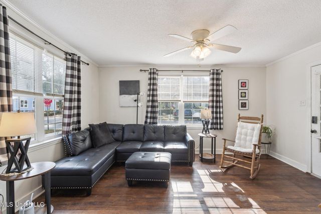 1500 Miller Street, Biloxi, MS 39530