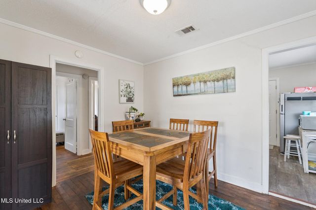 1500 Miller Street, Biloxi, MS 39530