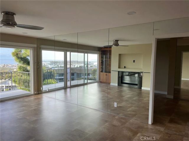 101 SCHOLZ PLAZA PH18, Newport Beach, CA 92663