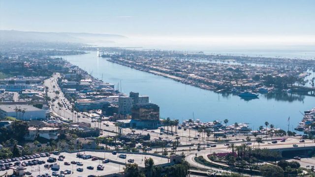 101 SCHOLZ PLAZA PH18, Newport Beach, CA 92663