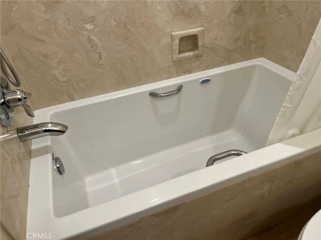 101 SCHOLZ PLAZA PH18, Newport Beach, CA 92663