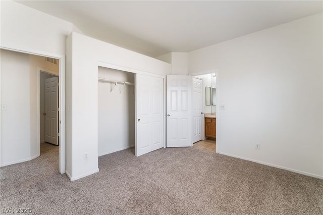 6758 LINCOLN WOOD Street, Las Vegas, NV 89149