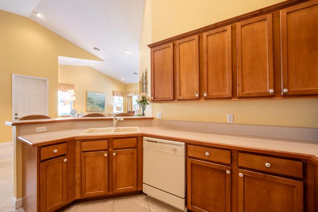 7078 Torrey Pines Circle, Port St. Lucie, Port St Lucie, FL 34986