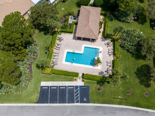 7078 Torrey Pines Circle, Port St. Lucie, Port St Lucie, FL 34986