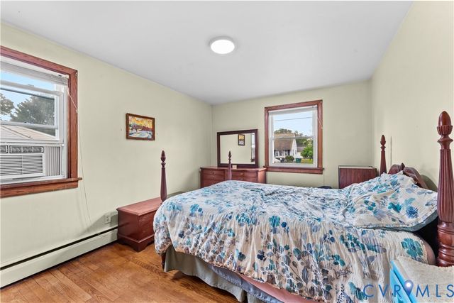 408 Wesley St, Ashland, VA 23005