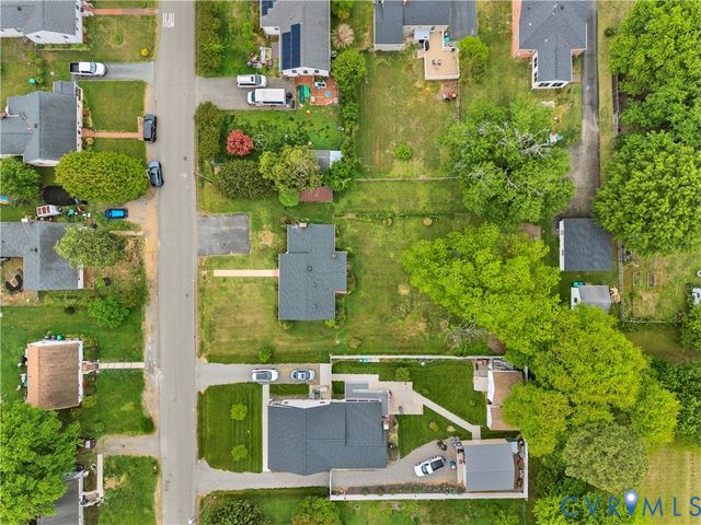 408 Wesley St, Ashland, VA 23005
