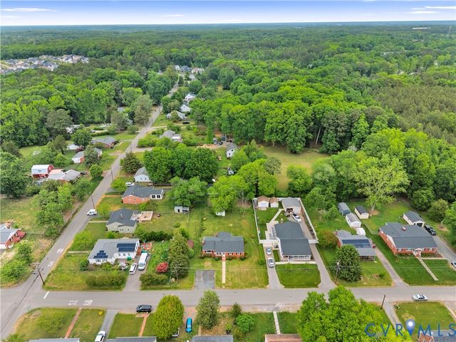 408 Wesley St, Ashland, VA 23005