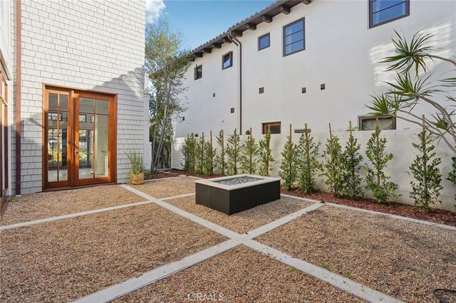 2119 Power Street, Hermosa Beach, CA 90254