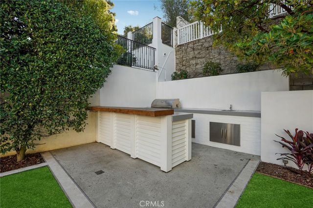 2119 Power Street, Hermosa Beach, CA 90254