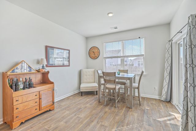 124 Lagoona Drive, Summerville, SC 29483