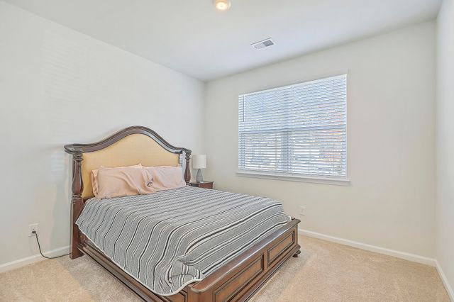 124 Lagoona Drive, Summerville, SC 29483