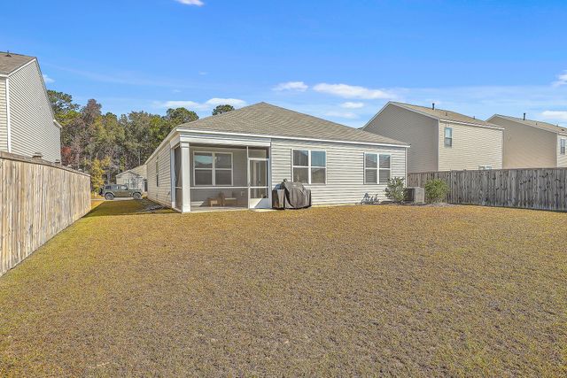 124 Lagoona Drive, Summerville, SC 29483