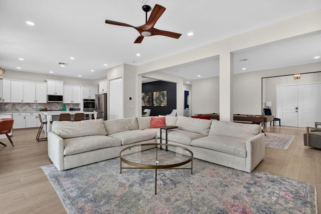 9726 Blue Isle Bay, Parkland, FL 33076