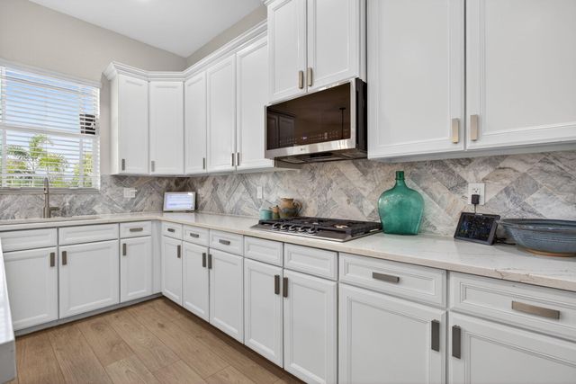 9726 Blue Isle Bay, Parkland, FL 33076