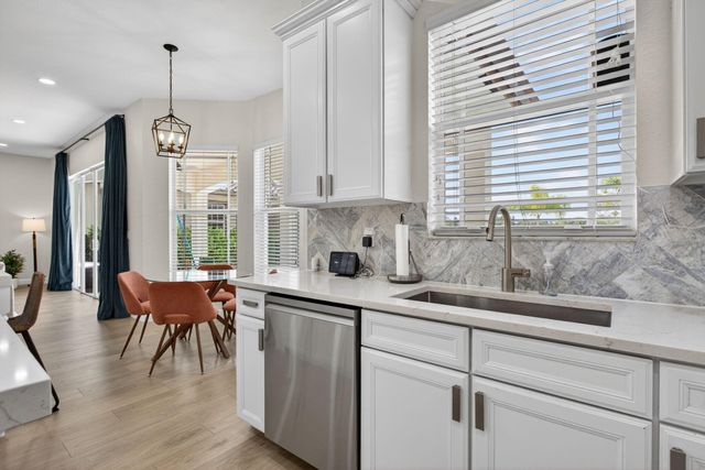 9726 Blue Isle Bay, Parkland, FL 33076