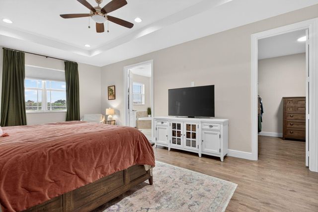 9726 Blue Isle Bay, Parkland, FL 33076