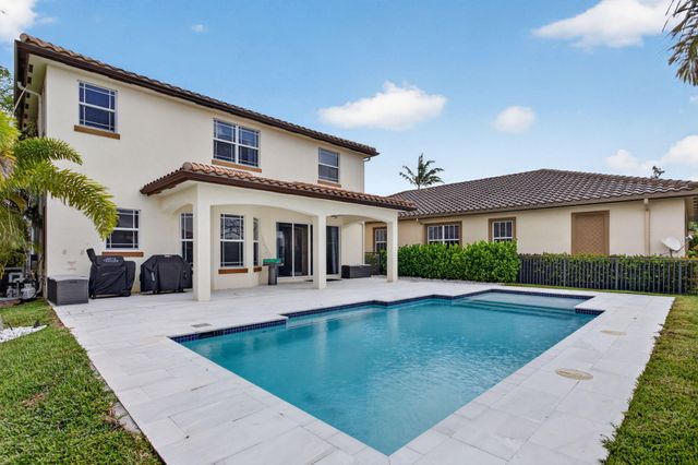 9726 Blue Isle Bay, Parkland, FL 33076