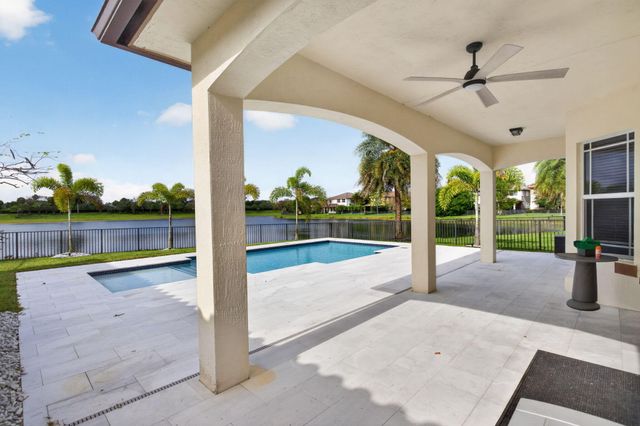 9726 Blue Isle Bay, Parkland, FL 33076
