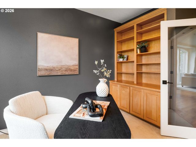 2636 PIMLICO Dr, West Linn, OR 97068