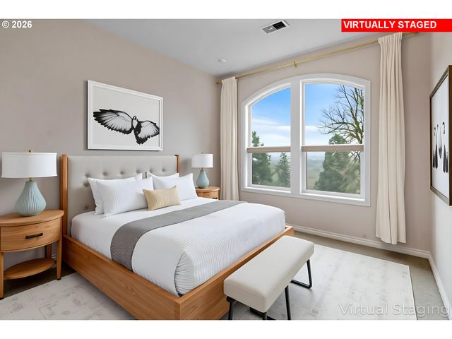 2636 PIMLICO Dr, West Linn, OR 97068